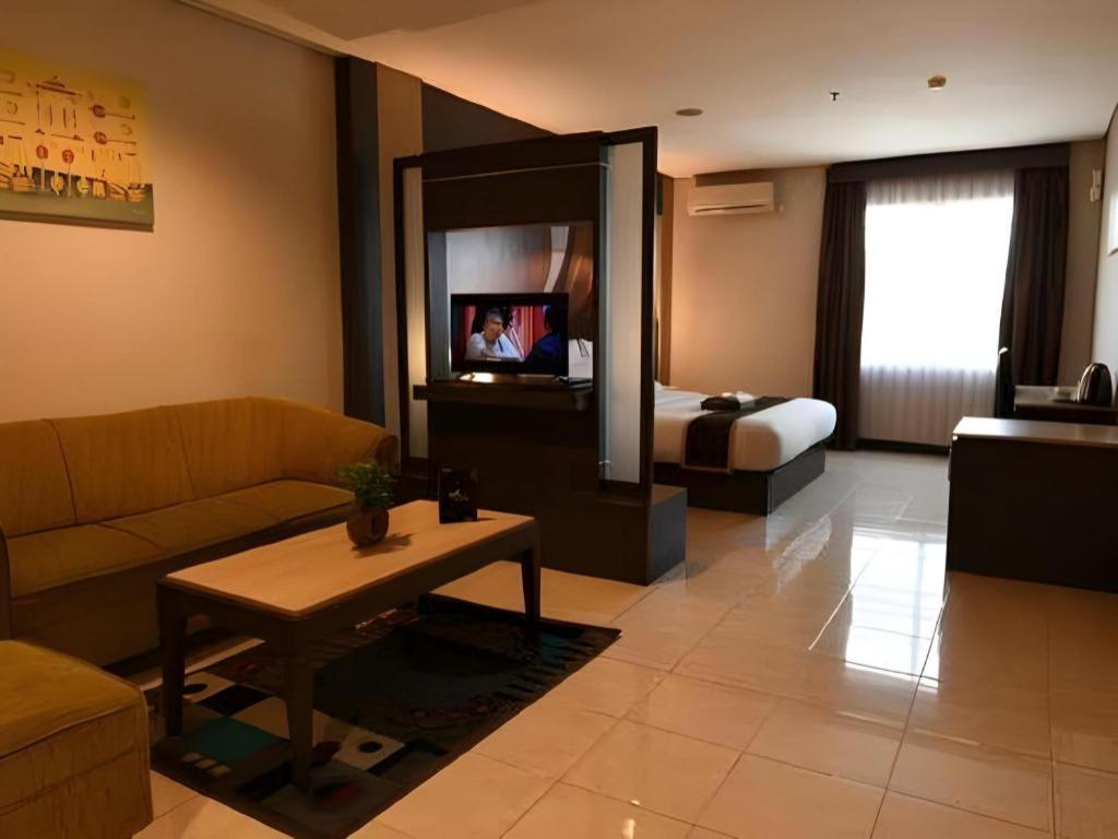 D'Arcici Hotel Cempaka Putih Dżakarta Zewnętrze zdjęcie
